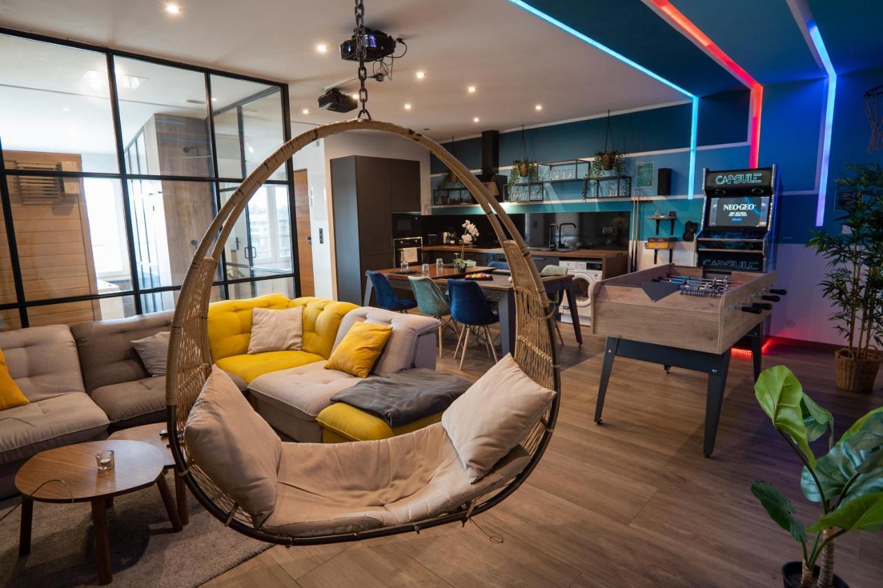 Apartamento Capsule Gaming Balneo & Billard & Babyfoot & Sauna 2 *